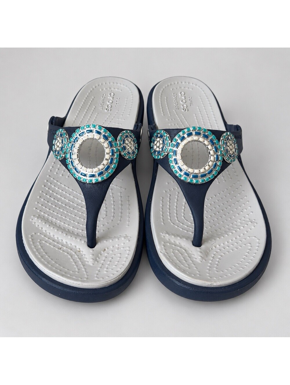 Crocs Sanrah Diamante Wedge Flip Sandals Womens Size 6 Embellished Turquoise